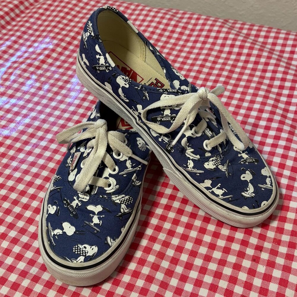 Vans x Peanuts Snoopy Slip On Shoes Size 7 US